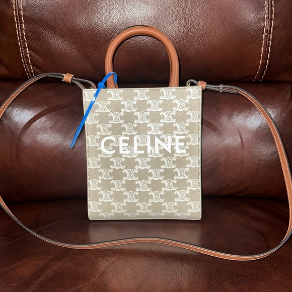 🔥🔥🔥Authentic Celine Mini vertical cabas in Triomphe canvas and calfskin Bag - Picture 1 of 10
